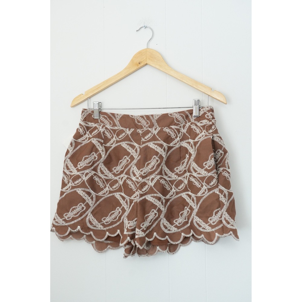 Rareraw Shorts Women Large Brown Embroidered Scallop Hem Lined Pockets